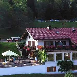 Hotel Berggasthof Kärntner Alm, Mittenwald