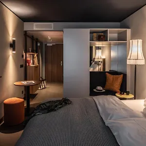 Aparthotel Revo ****